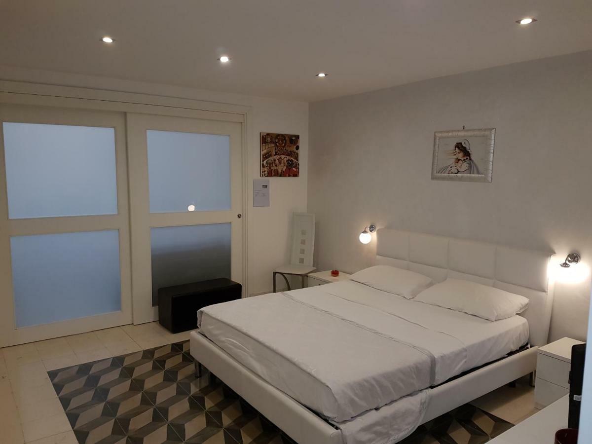 Casa Orchidea - The Fab Stay Brindisi Ngoại thất bức ảnh