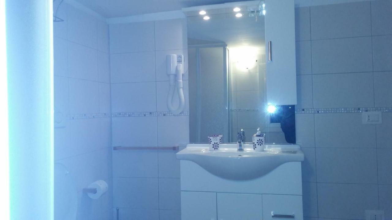 Casa Orchidea - The Fab Stay Brindisi Ngoại thất bức ảnh